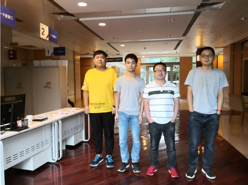 一張等了9年的明信片……(圖2) 一張等了9年的明信片……(圖2)