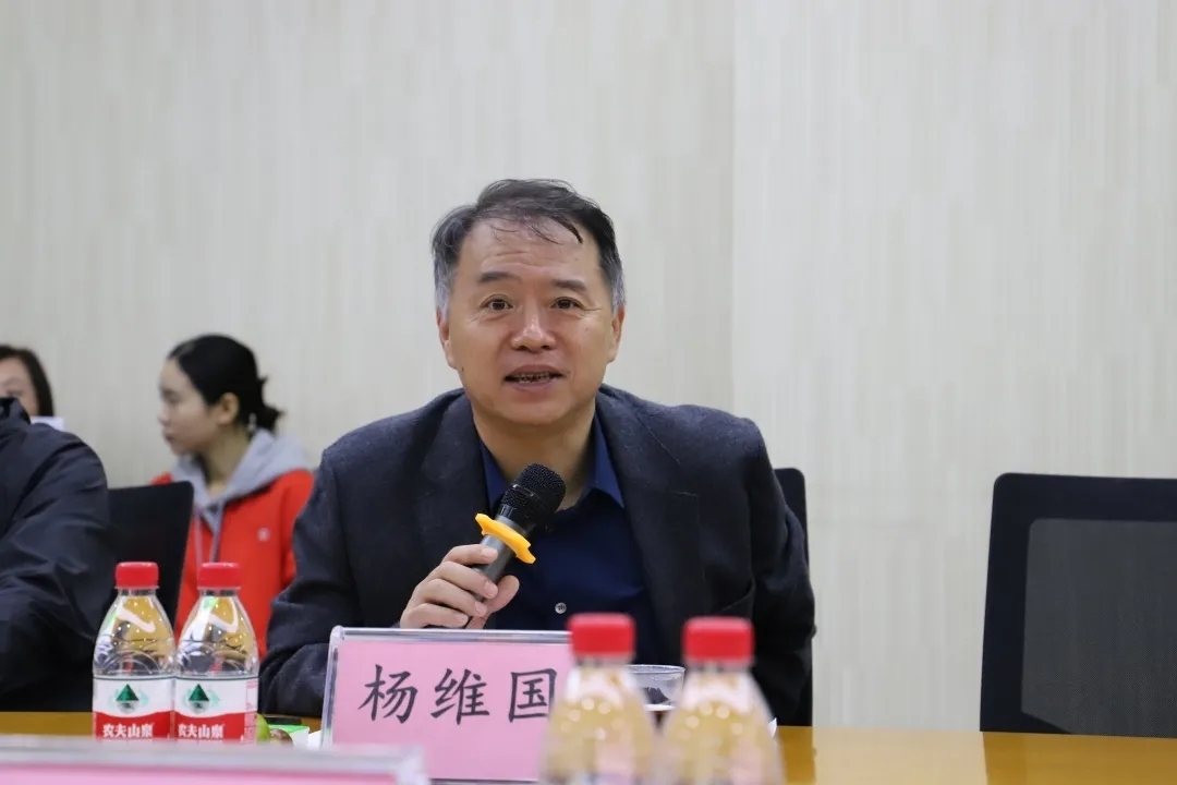 高能！國家流量儀表評價計量測試聯(lián)盟專家一行蒞臨新開普參觀、交流(圖9)